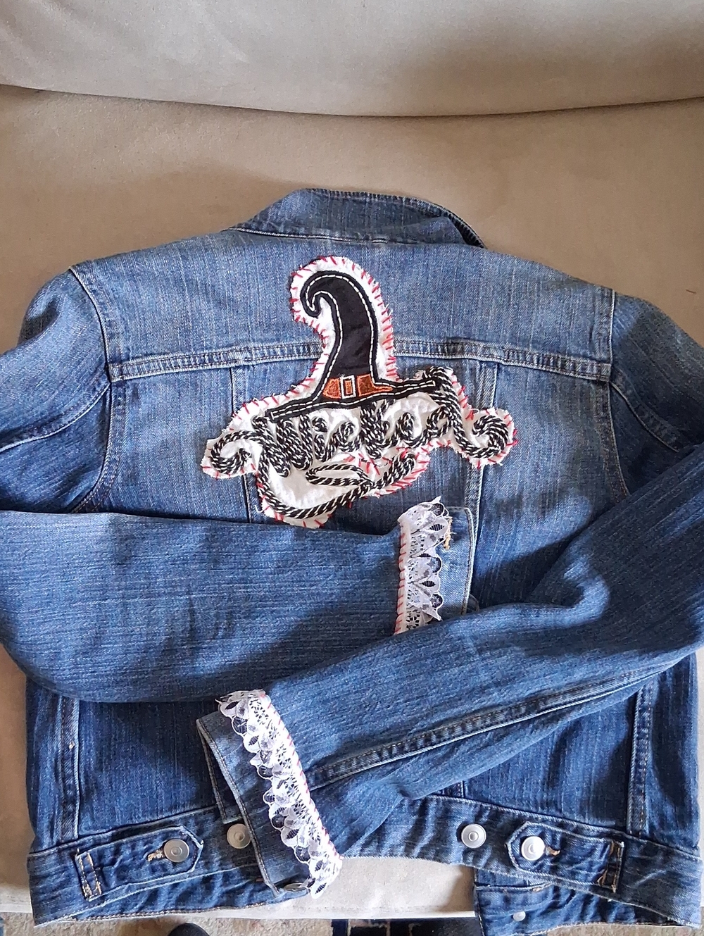 H&M Blue Whimsical Denim Jacket with Witch Hat Patch on BACK and Lace Trim S